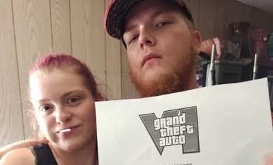 Casal viraliza ao criar “contrato” para garantir maratona de GTA 6 no lançamento