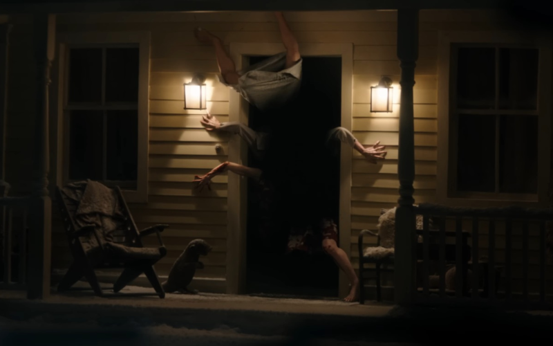 Novo filme de Resident Evil terá menos zumbis tradicionais e mais mutações do T-Vírus, confirma diretor