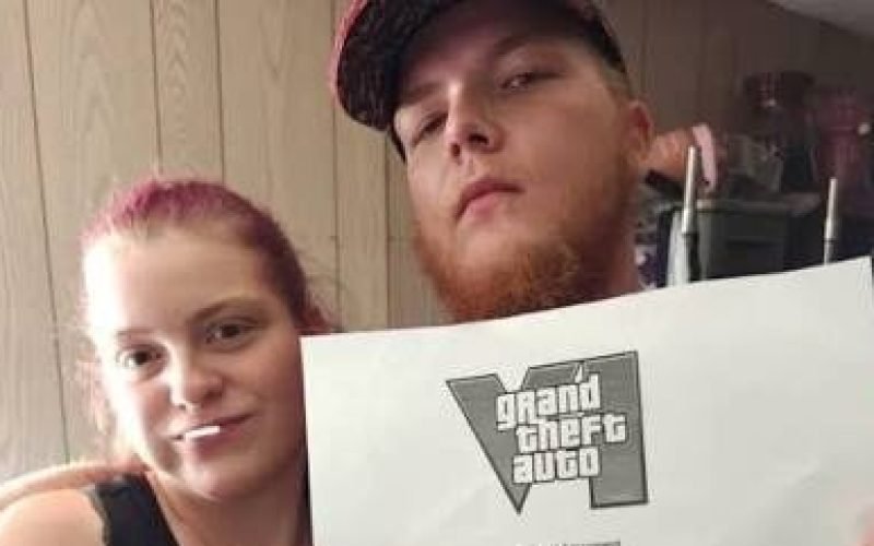 Casal viraliza ao criar “contrato” para garantir maratona de GTA 6 no lançamento